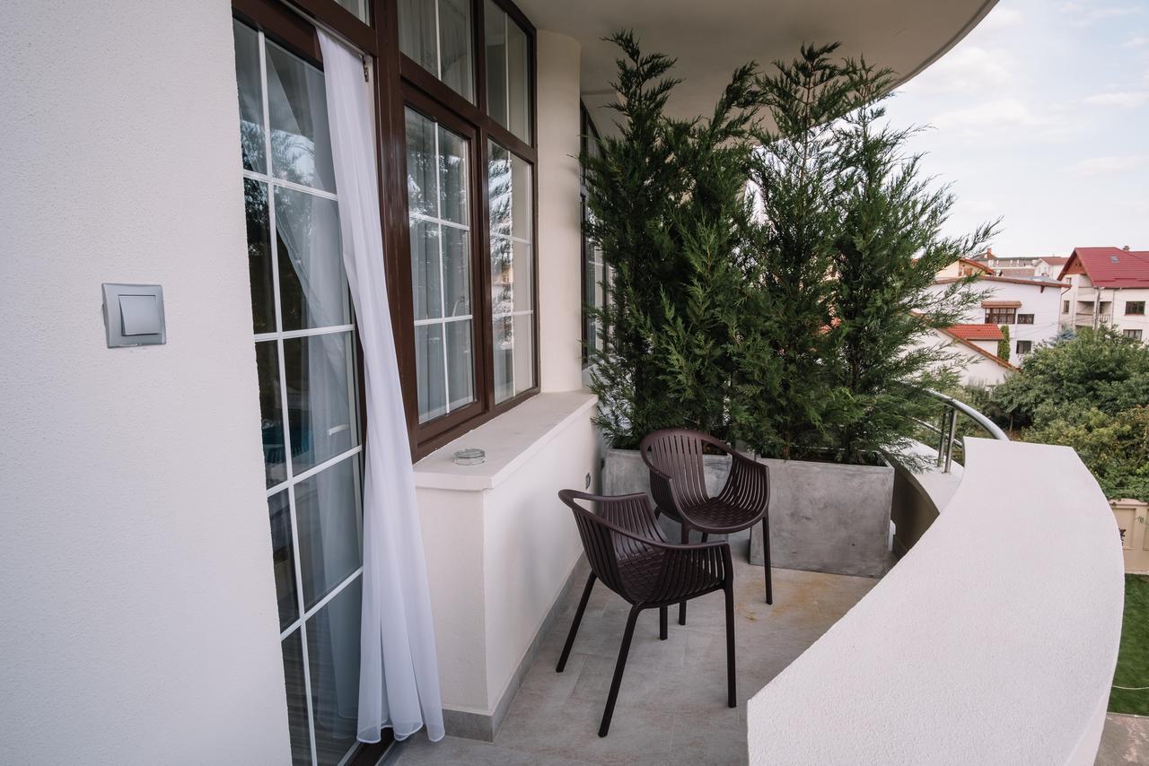 קלוז'-נאפוקה Norm Hill Hotel מראה חיצוני תמונה