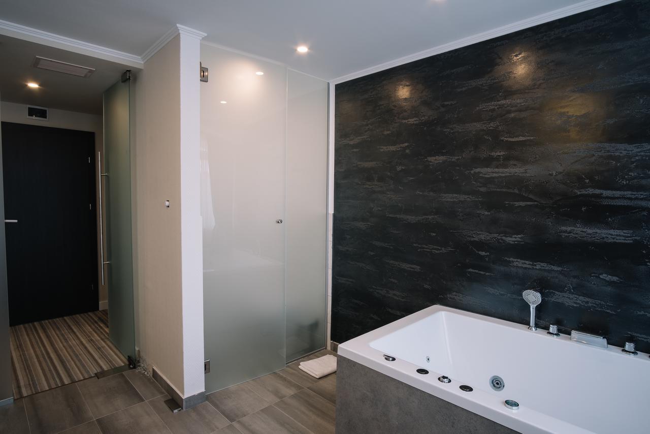 קלוז'-נאפוקה Norm Hill Hotel מראה חיצוני תמונה